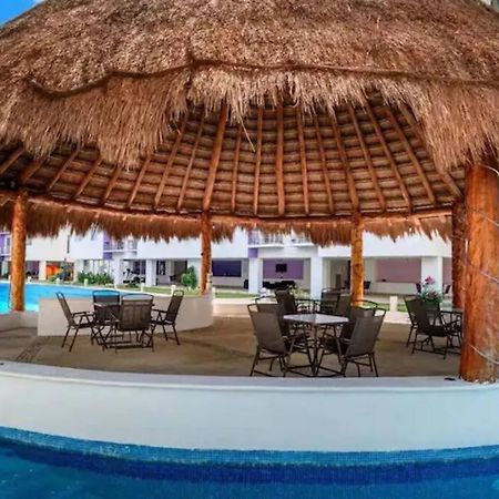 Home & Office Cancun Pool 外观 照片