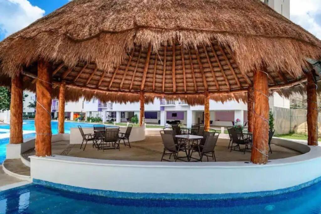Home & Office Cancun Pool 外观 照片